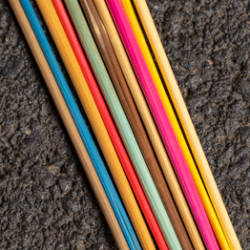 Multi colored Rye straw sample