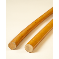 Cut knotless Malacca rattan